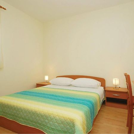 Apartment Pavlinka bb III Posedarje Bagian luar foto